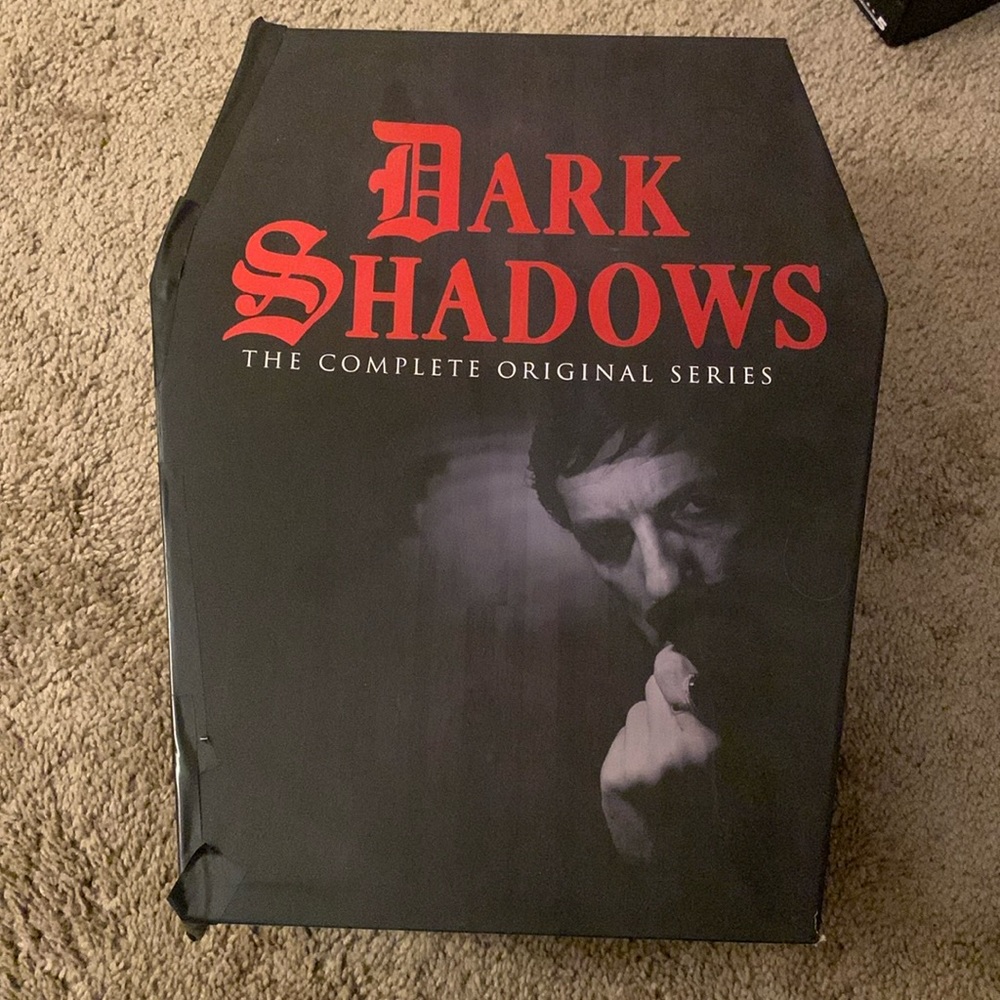 Dark Shadows: Complete Original Series (Deluxe Edition)